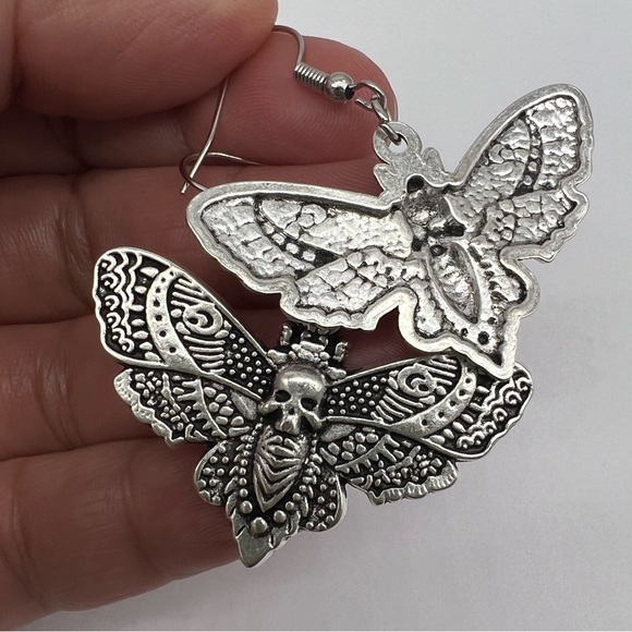 Moth Skull Gothic Dangle Earrings - Picture 7 of 7